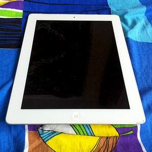 1920 X 1920 962.6 Kb iPad 2 64Gb Wi-Fi + 3G