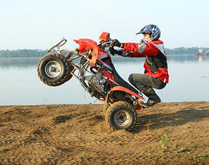 560 X 440 258.7 Kb 560 X 440 260.4 Kb    200