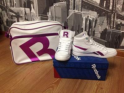  Reebok +  ()