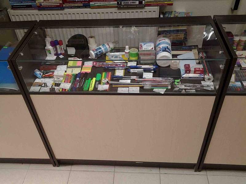 1280 X 960 190.4 Kb 768 X 1024 167.9 Kb  