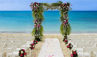 620 X 369 109.5 Kb Распродажа туров! от Караван Путешествий.