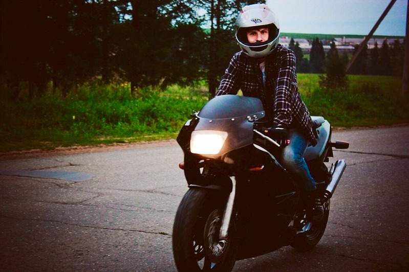 1280 X 852 242.0 Kb SUZUKI RGV 250. 60 �.� ,������ �� ���� ������, ����� ������!