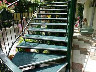 800 X 600 155.8 Kb 1920 X 1440 922.8 Kb    