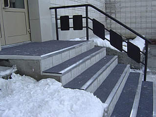 667 X 500  64.6 Kb 640 X 479  48.1 Kb     (!)