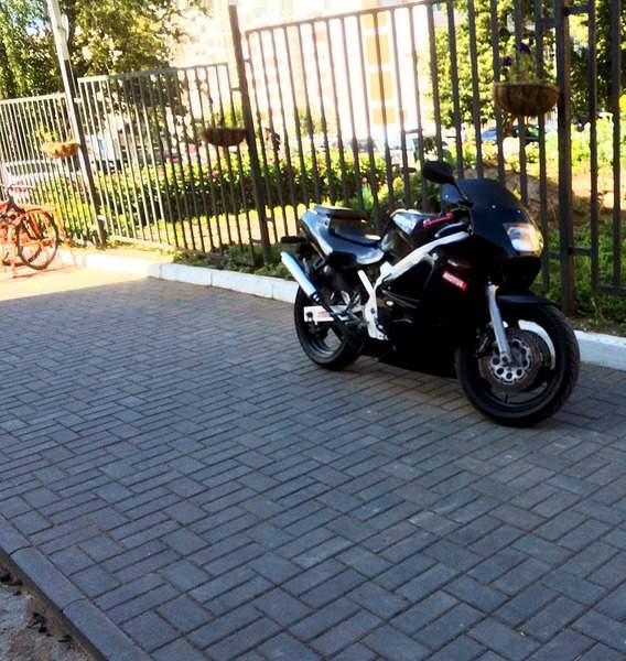 1920 X 2028 393.0 Kb SUZUKI RGV 250. 60 �.� ,������ �� ���� ������, ����� ������!