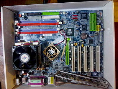 1920 X 1440 900.6 Kb 1920 X 1440 763.4 Kb  (  /)    