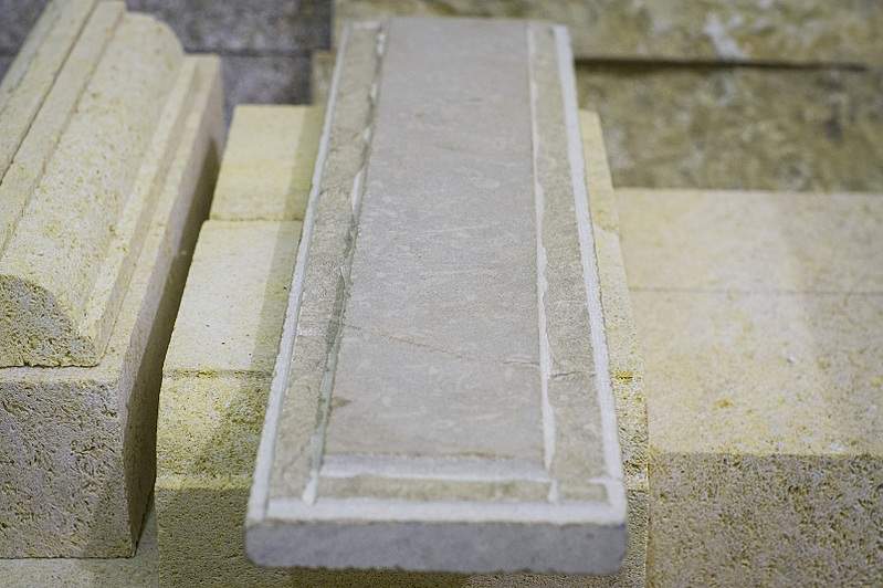 1608 X 1070 637.7 Kb 1295 X 1376 755.7 Kb   