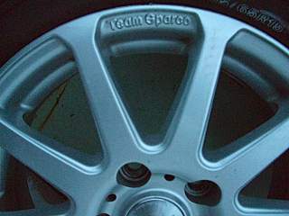 640 X 480 315.3 Kb   vw  r15 enkei sparco  5*112  7400 