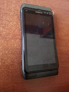 1920 X 2560 338.7 Kb  Nokia N8-00