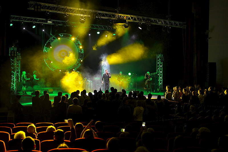 1100 X 734 271.8 Kb 1100 X 734 280.5 Kb 1100 X 734 339.2 Kb 1099 X 734 339.0 Kb  