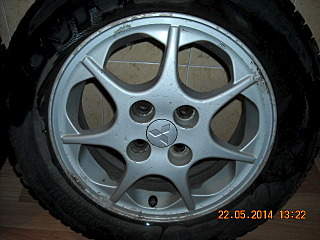 640 X 480 117.8 Kb 640 X 480 116.1 Kb     / ---  