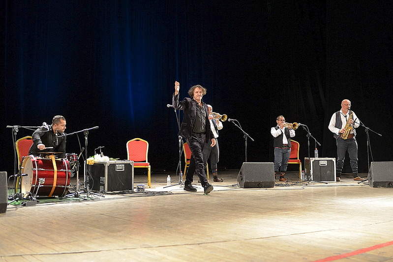 1100 X 734 276.4 Kb 1100 X 734 245.0 Kb 1100 X 734 235.5 Kb Goran Bregovic в Ижевске 20 ноября!