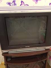 1536 X 2048 633.8 Kb Продам телевизор TOSHIBA б/у. Цена 2000, 00 торг