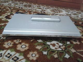 1920 X 1440 475.0 Kb DVD-+ 