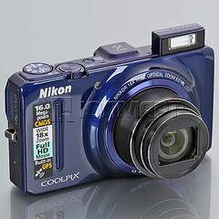 380 X 380 21.8 Kb Nikon CoolPix s9300  (GPS, Wi-Fi, 3D )