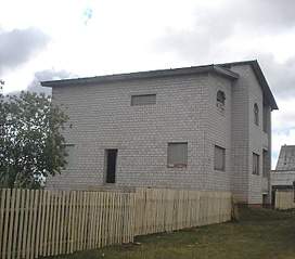 1364 X 1200 384.9 Kb 1600 X 1200 470.1 Kb 1600 X 1200 438.4 Kb продается 2ух этажный дом в алнашском районе (фото)