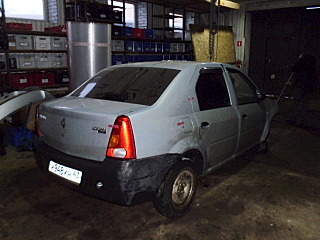 640 X 480 140.9 Kb 640 X 480 139.1 Kb Renault Logan( )