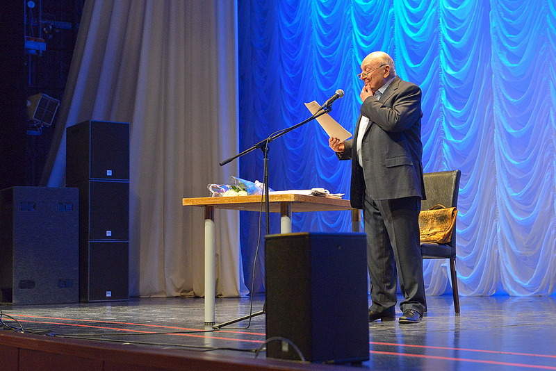 1099 X 734 342.6 Kb 1100 X 734 455.3 Kb 1099 X 734 354.7 Kb 1099 X 734 373.1 Kb 1100 X 734 360.1 Kb 19.02.15-. ' '