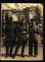 1062 X 1445   3.3 Mb Музыка нааас связала..