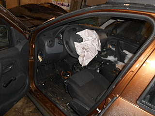 640 X 480 123.9 Kb       Renault Duster 2013 4WD