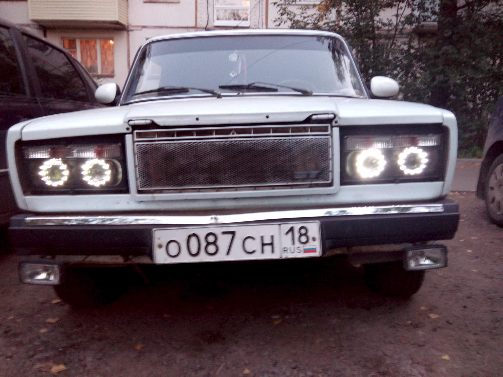 би линзы на ваз 2107