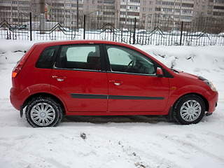 1920 X 1440 633.8 Kb 1920 X 1440 550.5 Kb Ford Fiesta GHIA 2007 г. 1, 6 л отличное состояние ФОТО