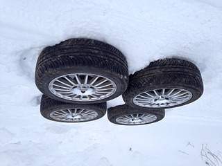 1920 X 1440 495.6 Kb 1920 X 1440 557.4 Kb 1920 X 2560 992.6 Kb   r15   