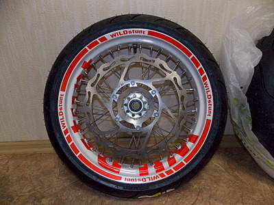 1920 X 1440 404.0 Kb    