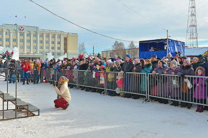 1100 X 734 380.3 Kb 1100 X 734 382.7 Kb 1100 X 734 342.5 Kb 6  2014, LUMEN,  rystall hall.