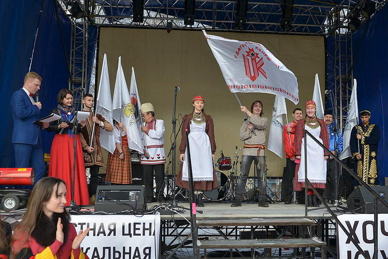 1099 X 734 390.8 Kb 1099 X 734 363.6 Kb 1099 X 734 368.8 Kb 1100 X 734 328.0 Kb 6  2014, LUMEN,  rystall hall.