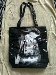 1920 X 2560 909.9 Kb   .:, , , ,   50.