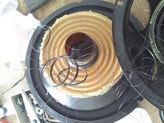 1920 X 1440 591.6 Kb 1920 X 2560 823.7 Kb    ?    Kicx ICQ-300.  ?