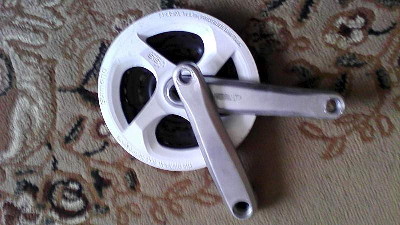 1600 X 900 182.5 Kb 1600 X 900 282.0 Kb    