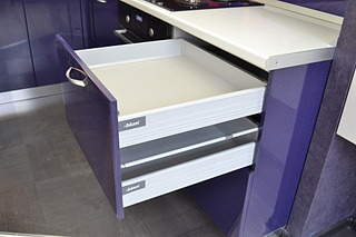 1920 X 1280 409.8 Kb 1920 X 2880 888.4 Kb 1920 X 1280 454.0 Kb  . , -,       