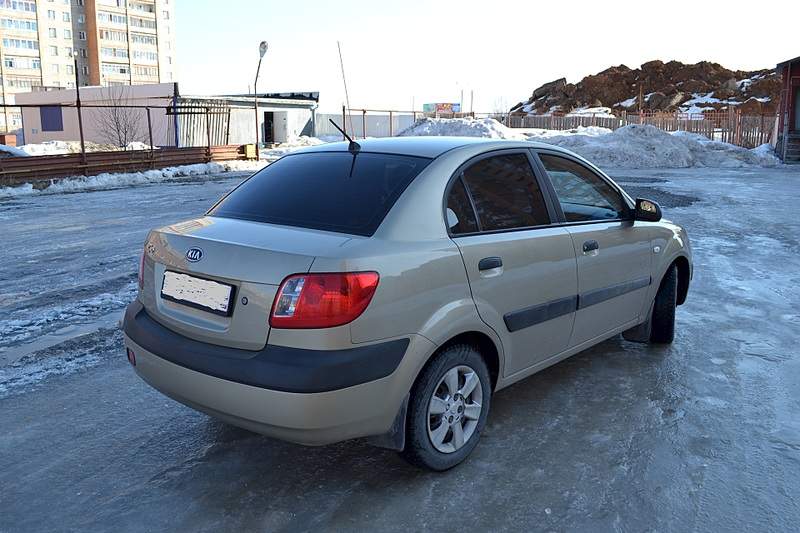 1920 X 1280 697.1 Kb Kia Rio 2007 г.