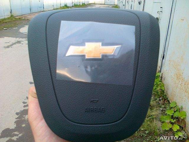 640 x 480  airbag Chevrolet Cruze