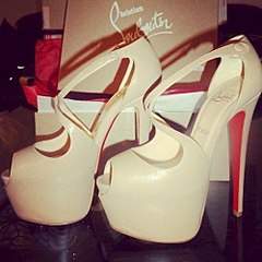 500 X 500  45.4 Kb 593 X 604  69.3 Kb -,  .