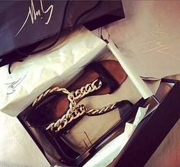 500 X 463  50.1 Kb 503 X 477  45.1 Kb -,  .