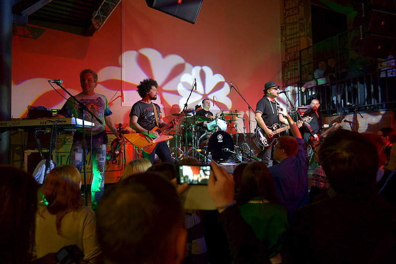 1100 X 734 270.5 Kb 1100 X 734 287.3 Kb 1099 X 734 303.7 Kb 1100 X 734 296.5 Kb 05.04 -   @  [' ']