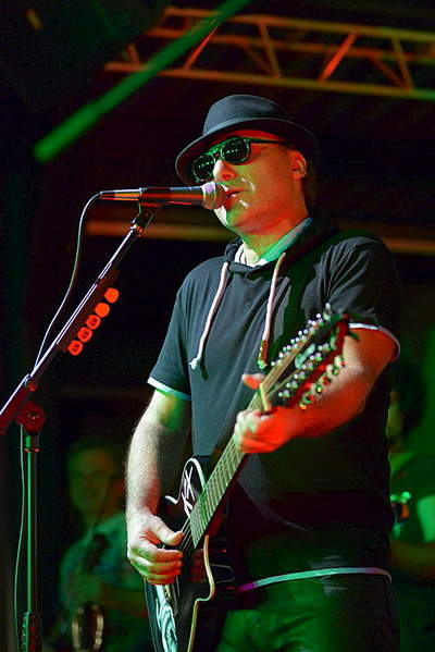 490 X 734 157.5 Kb 1100 X 734 349.1 Kb 1099 X 734 442.9 Kb 05.04 -   @  [' ']