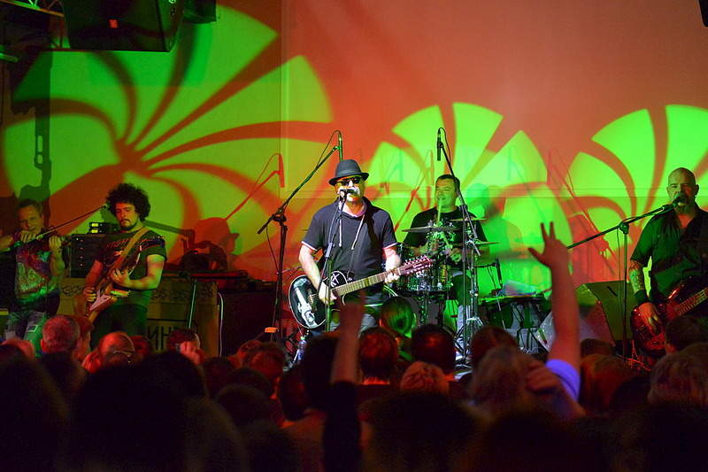 1100 X 733 300.1 Kb 1100 X 734 308.2 Kb 490 X 734 146.9 Kb 490 X 734 164.9 Kb 05.04 -   @  [' ']