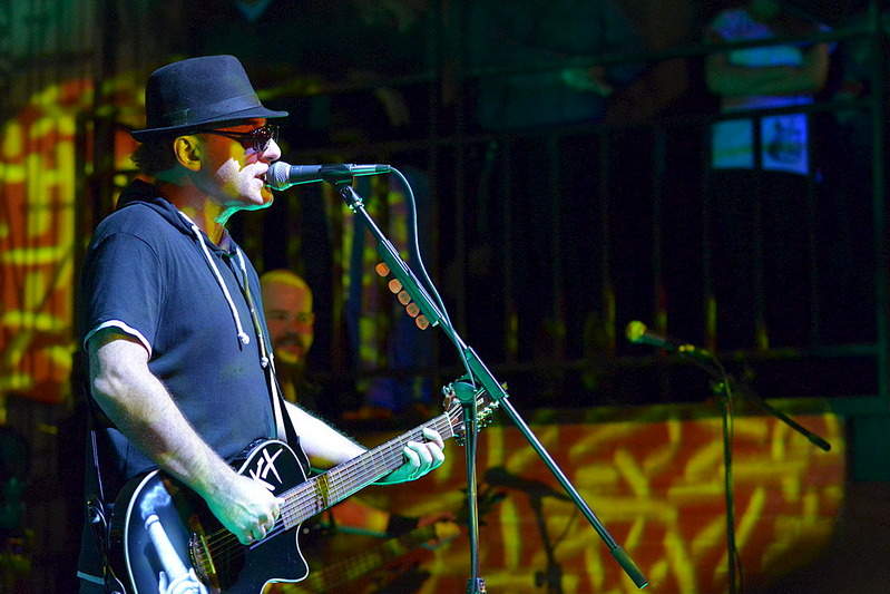 1100 X 734 291.9 Kb 05.04 -   @  [' ']