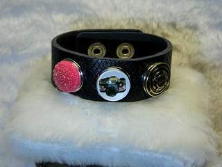 604 X 453  45.5 Kb 596 X 604  54.0 Kb 500 X 378  23.5 Kb   -  !