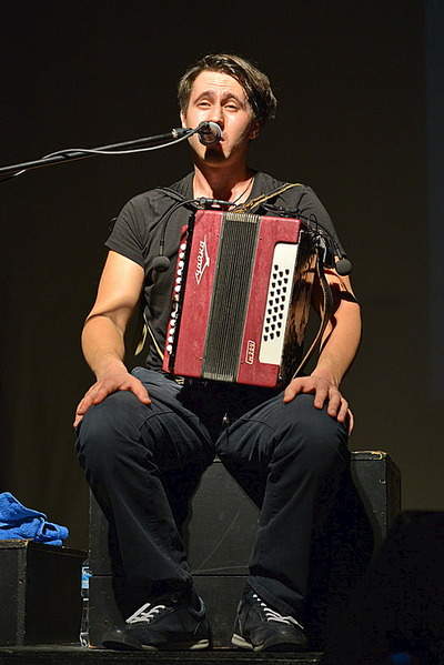 490 X 734 145.2 Kb 1099 X 734 284.4 Kb 07.04 - ИГОРЬ РАСТЕРЯЕВ @ ПЕРЕНОС В ФИЛАРМОНИЮ ['Свежий Воздух']