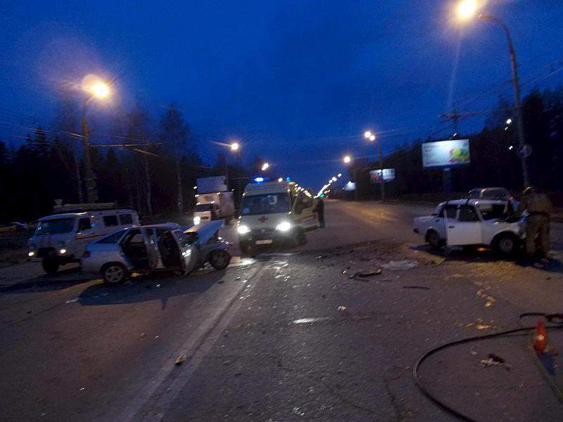 1600 X 1200 141.3 Kb 1600 X 1200 134.3 Kb 23.04.2015 ������� ������� ��� �� ���������� �����, 12-�� vs 7-��