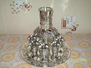 1920 X 1440 289.5 Kb  