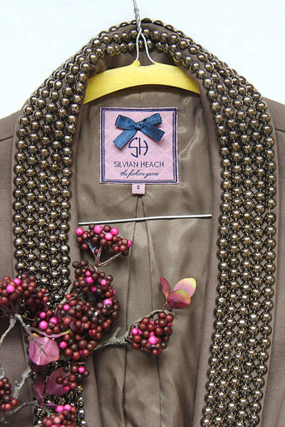 700 X 1049 740.2 Kb  !    !   