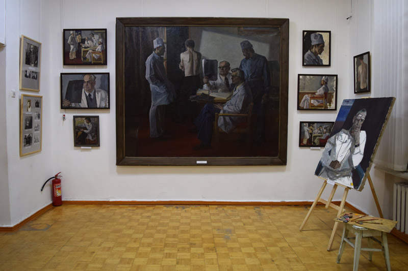 800 x 533 800 x 533 Ижевские ВЫСТАВКИ : <Портреты Ахата Хисамутдинова>, <Пабло Пикассо. Искушение>