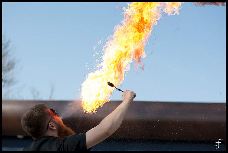 1280 X 860 228.8 Kb 605 X 900 187.0 Kb 1    14:00