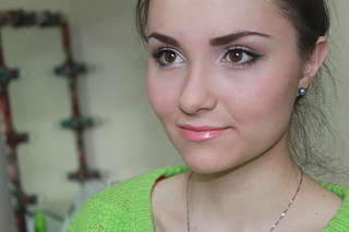 1920 X 1280 116.6 Kb  ' ' . , , !